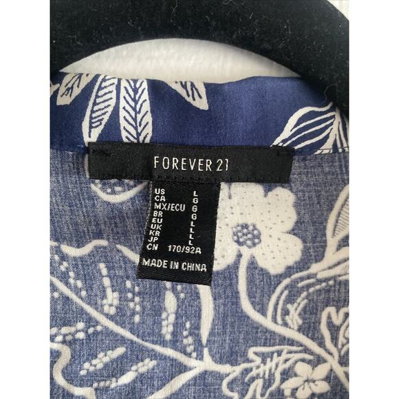 Forever 21 Womens Large Navy Floral Hawaiian Vacation Button Down Casual Cruise - Picture 3 of 6